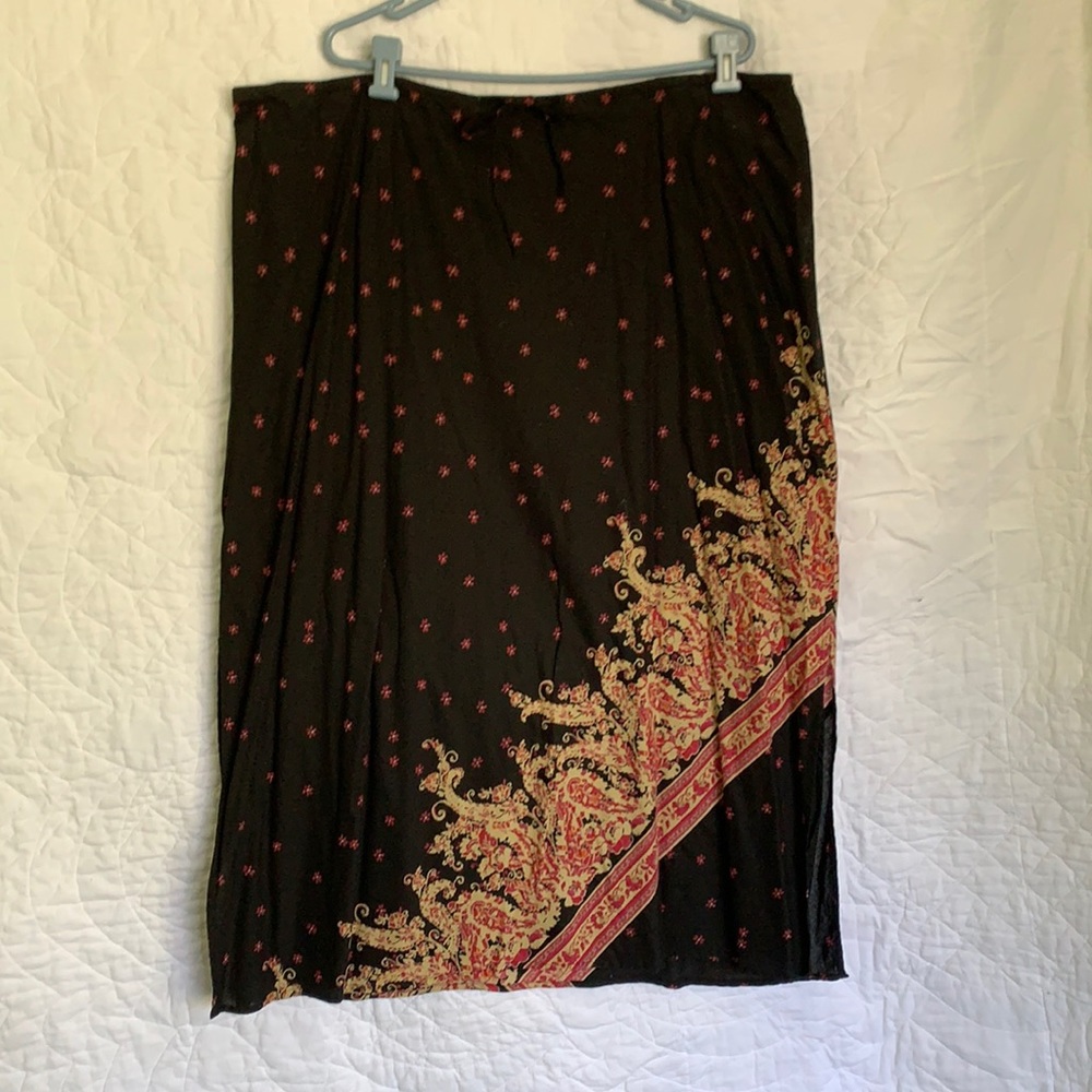 Straight skirt